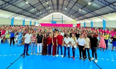 Prefeitura  promove grande show de prêmios para comemorar o Dia das Mães em Novo Lino