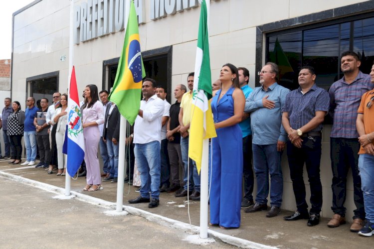 Hasteamento das Bandeiras abre as comemorações aos 60 anos de Novo Lino